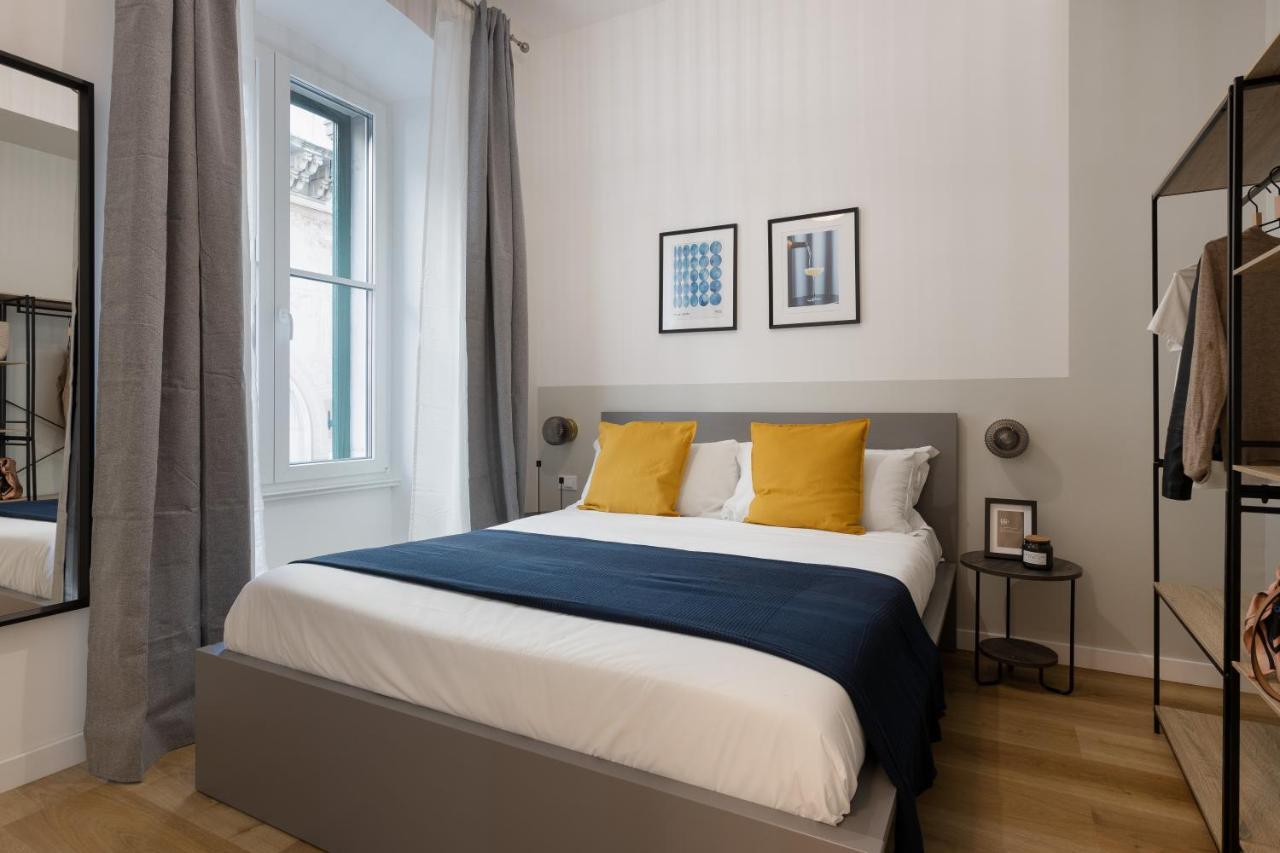 Trieste Timeless 2-Bedrooms Flat Extérieur photo